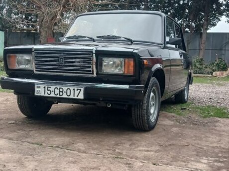 LADA (VAZ) 2107