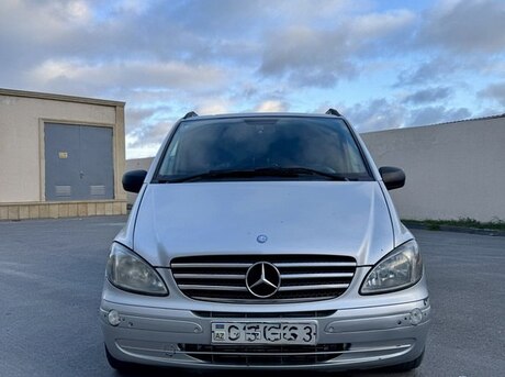 Mercedes  2009