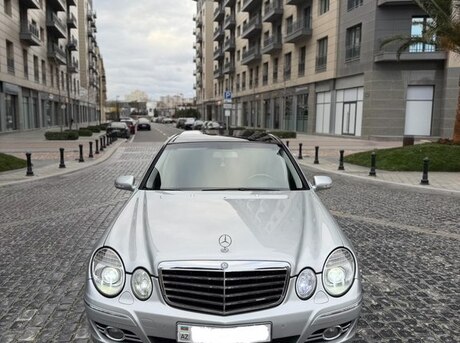 Mercedes E 220