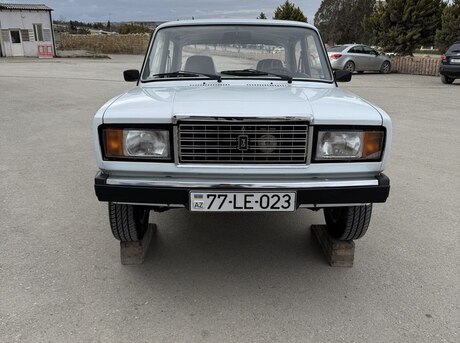 LADA (VAZ) 2107