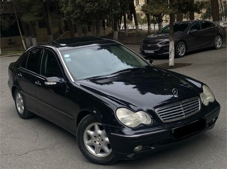 Mercedes C 220