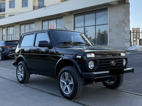 LADA (VAZ) Niva
