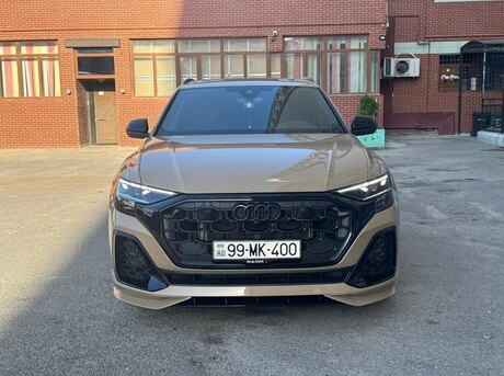Audi Q8