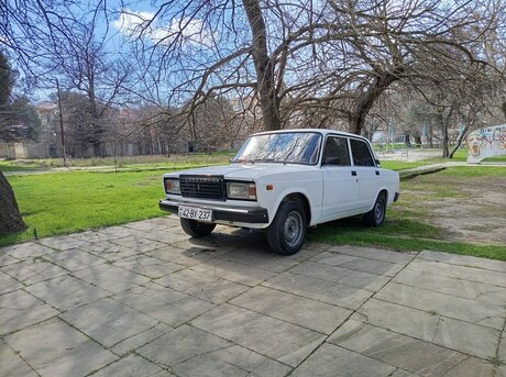 LADA (VAZ) 2107 2002