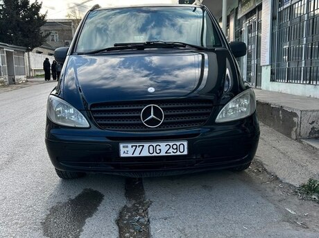 Mercedes  2009