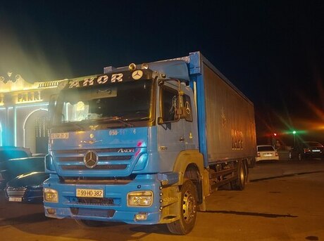 Mercedes Axor 1829 2011