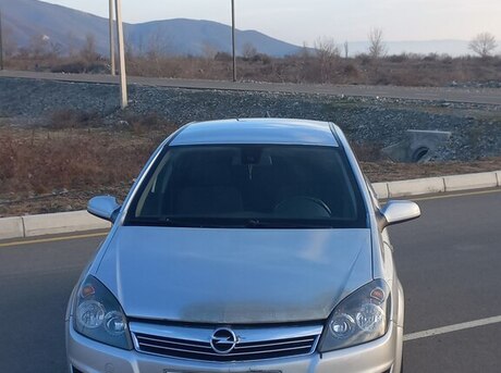 Opel Astra 2007
