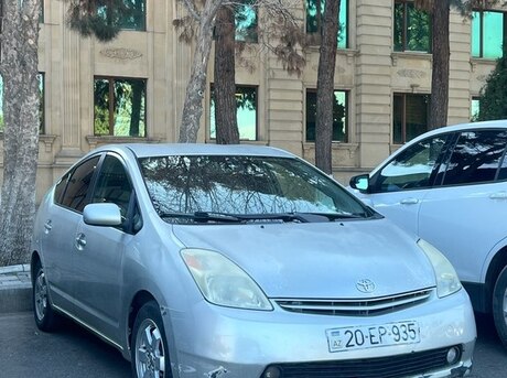 Toyota Prius 2005