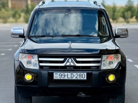 Mitsubishi Pajero 2008