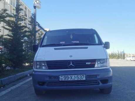 Mercedes  2000