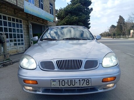 Daewoo Leganza
