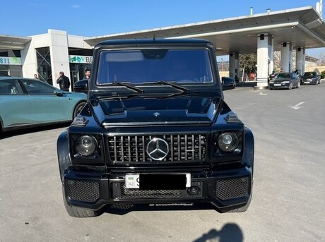 Mercedes G 500