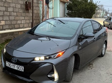 Toyota Prius Prime