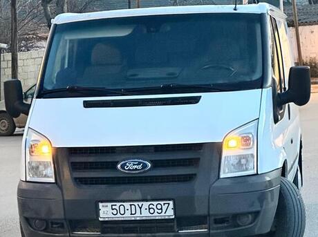 Ford Transit 2010