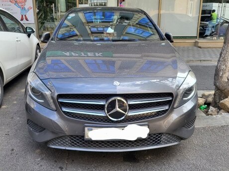 Mercedes A 200