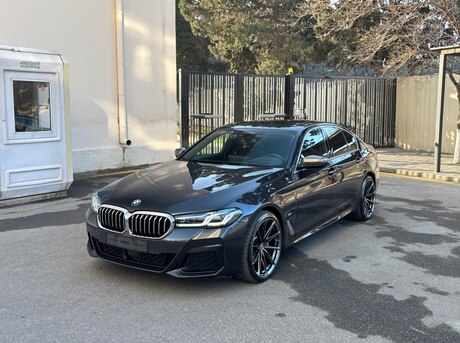 BMW 530e