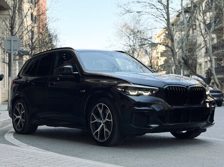 BMW X5 2022