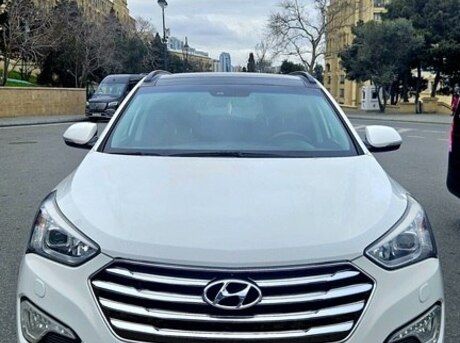 Hyundai Grand Santa Fe