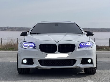 BMW 528