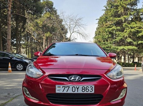 Hyundai Accent 2013
