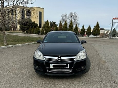 Opel Astra 2008