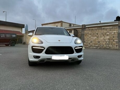 Porsche Cayenne GTS