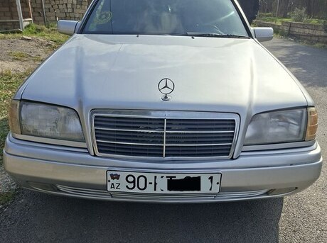 Mercedes C 180