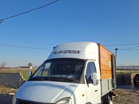 GAZ 3302-744 2004