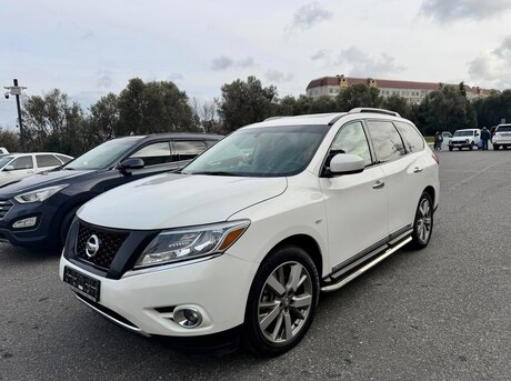 Nissan Pathfinder 2014