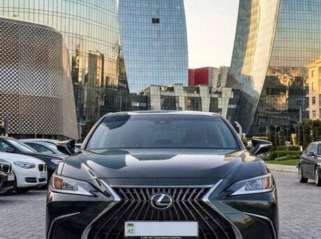 Lexus ES 300h