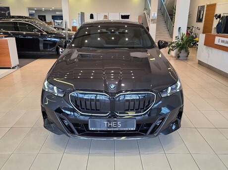BMW 530e