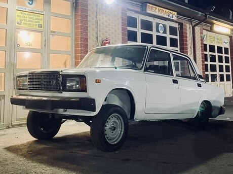 LADA (VAZ) 2107