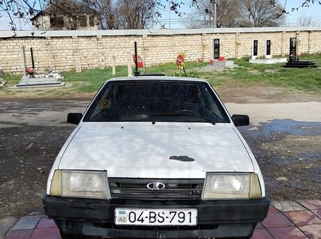 LADA (VAZ) 2108