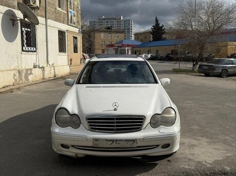 Mercedes C 240 4MATIC