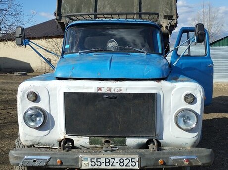 GAZ 53