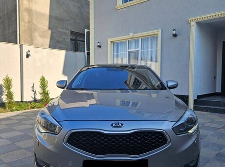 Kia Cadenza