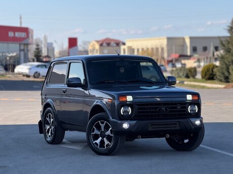 LADA (VAZ) Niva