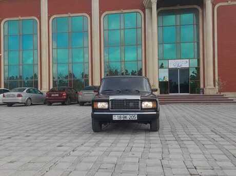 LADA (VAZ) 2107