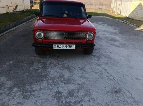 LADA (VAZ) 21011