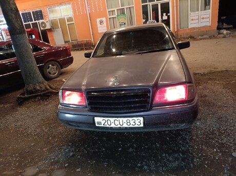 Mercedes C 220