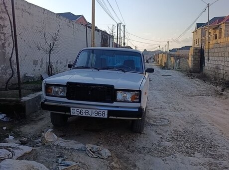 LADA (VAZ) 2107