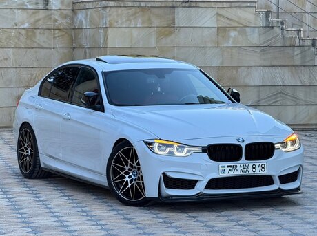 BMW 330