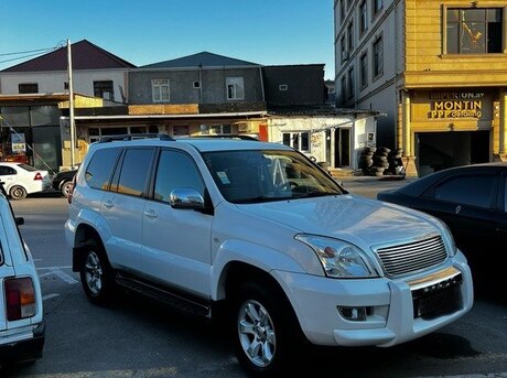 Toyota Land Cruiser Prado