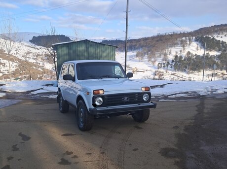 LADA (VAZ) Niva