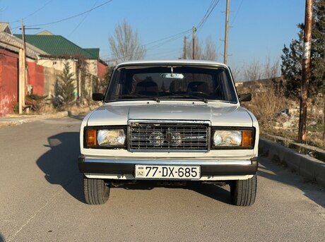 LADA (VAZ) 2107