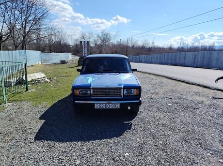 LADA (VAZ) 2107