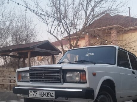 LADA (VAZ) 2107