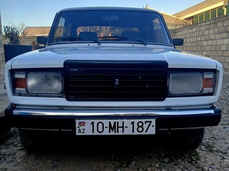 LADA (VAZ) 2107