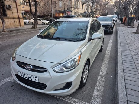 Hyundai Accent
