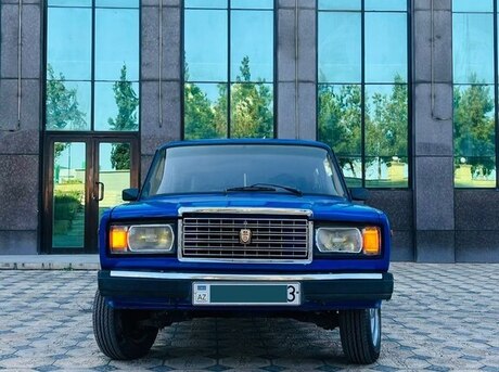 LADA (VAZ) 2107